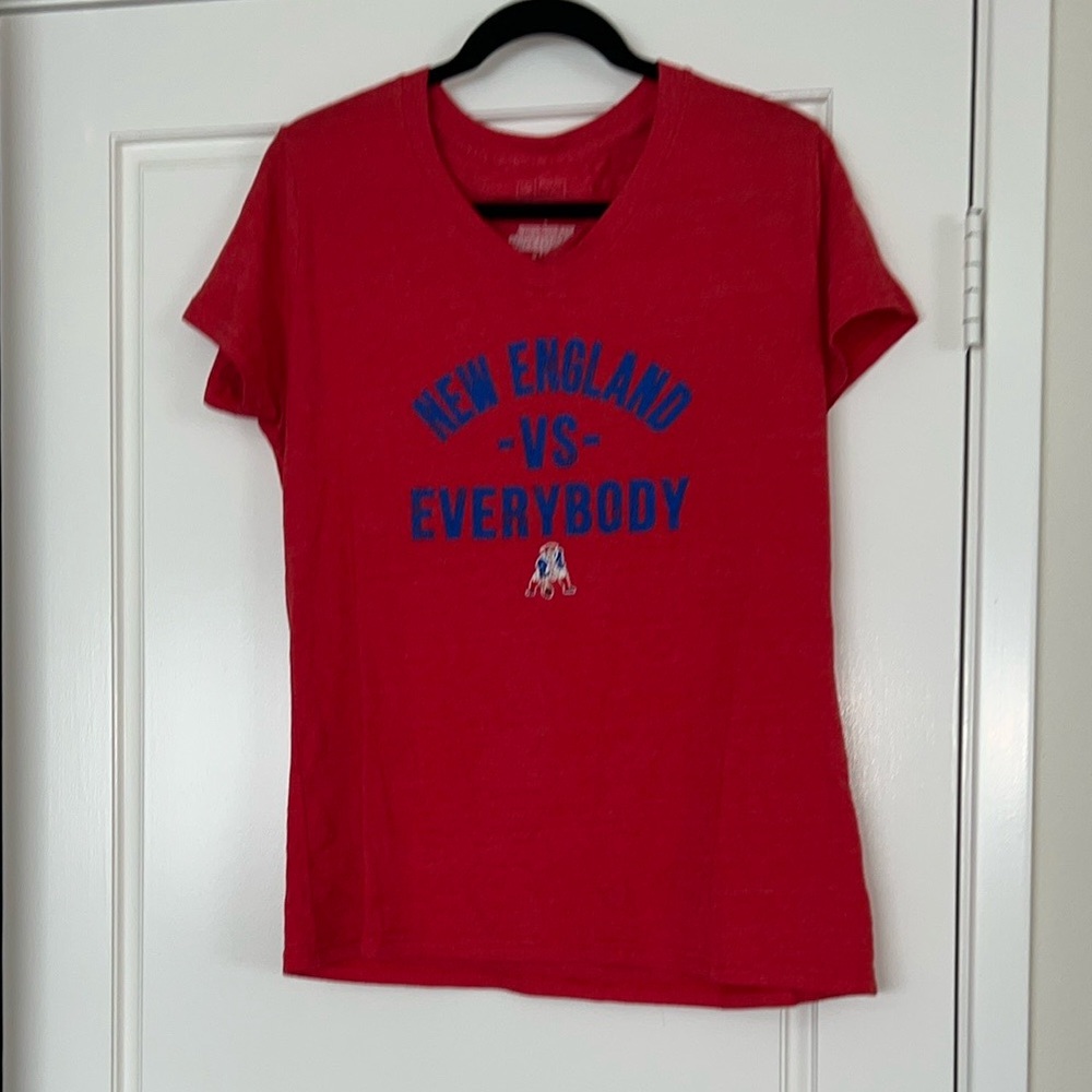 New England Vs Everybody V Neck